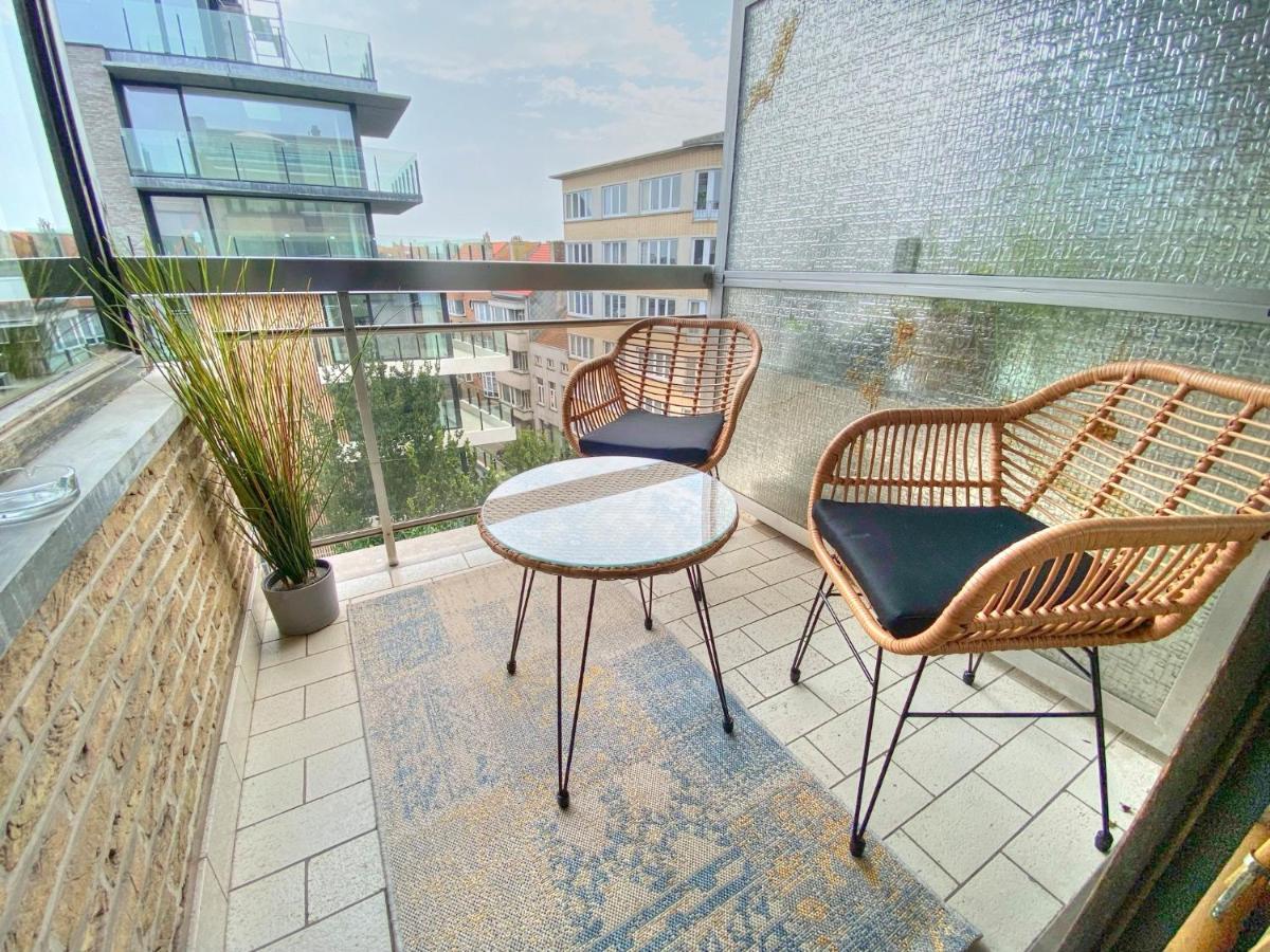 Casa Leon Apartment ออสเทนด์ ภายนอก รูปภาพ